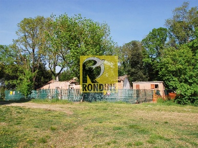 Foto Rustico a Faenza di 206 m² con 7 locali in vendita