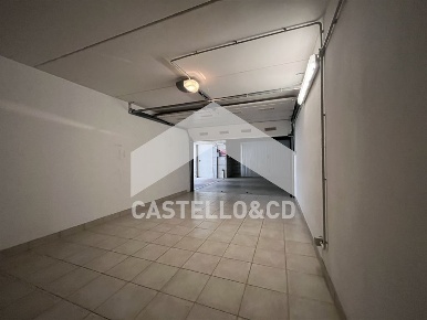 Foto Box in via antonioli, Desenzano del Garda Rivoltella di 24 m²