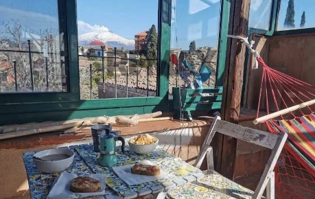 Foto Appartamento in Santa Lucia 12, Mascalucia Centro di 90 m² in vendita