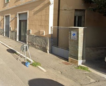 Foto Ufficio in Via Piave 46, Grosseto Marina di Grosseto di 64 m²