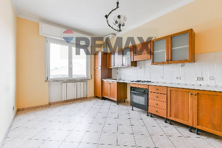 Foto Appartamento in via E. De Amicis 5, Melzo di 68 m² con 3 locali