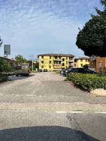 Foto Posti auto a Presezzo di 45 m² con 1 locali in vendita