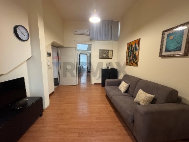Foto Appartamento in Via Giovanni Bonanno 100, Palermo di 52 m² in affitto