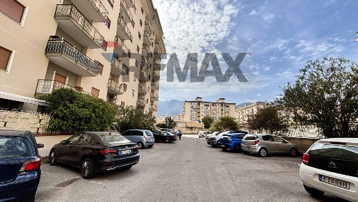 Foto Appartamento in Via Orsa Maggiore 106, Palermo Guadagna di 155 m²
