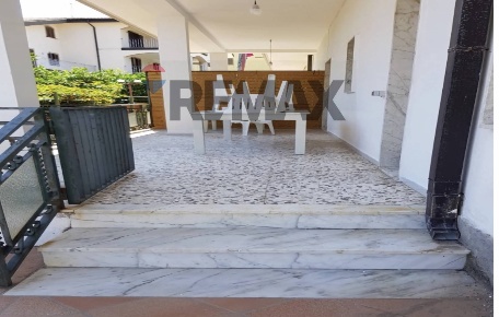 Foto Appartamento in Via Magna Grecia 15, Roseto Capo Spulico di 110 m²