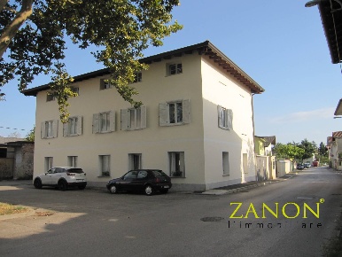 Foto Appartamento in Via del San Michele, Gorizia Centro di 143 m²