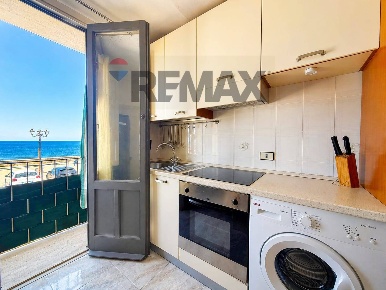 Foto Appartamento in Via Carolina 8, Trapani Centro di 73 m² con 3 locali