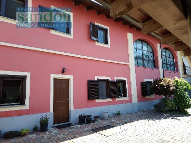 Foto Casa indipendente in Via XXIV Maggio, Asigliano Vercellese di 230 m²