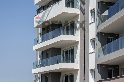 Foto Appartamento in VIA MORALI, Bergamo Colognola di 155 m² con 4 locali
