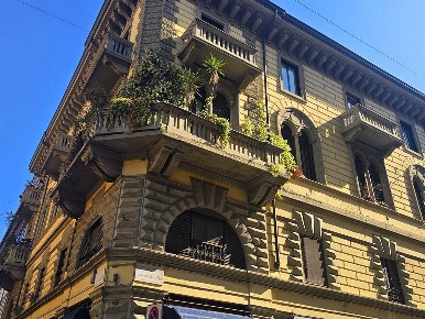 Foto Appartamento in via G. Bruno, Milano di 150 m² con 4 locali in vendita