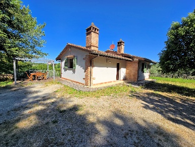 Foto Rustico in Via Uliveta, Montopoli in Val d'Arno di 150 m² con 5 locali