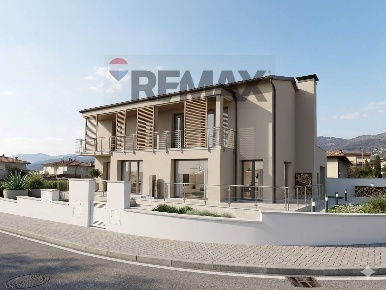 Foto Case semi ndipendenti in VIA BACHELET SNC, Loro Ciuffenna di 165 m²