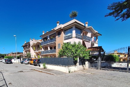 Foto Appartamento in Via Carlo Cattaneo 1, Fonte Nuova Tor Lupara di 80 m²