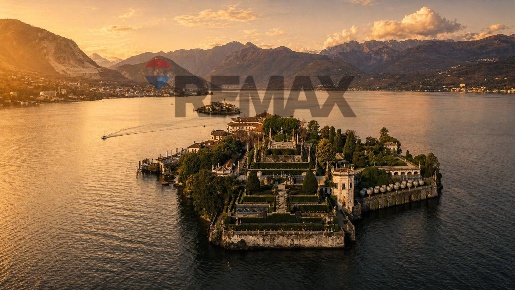 Foto Villa unifamiliare in via nicola della cas 36-38, Baveno Centro