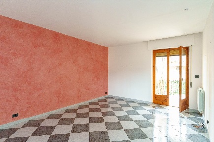 Foto Appartamento in Via IV Novembre 128, Aci Catena Centro di 130 m²
