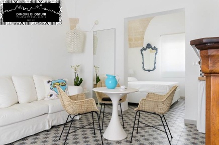 Foto Casa indipendente a Ostuni di 50 m² con 3 locali in vendita