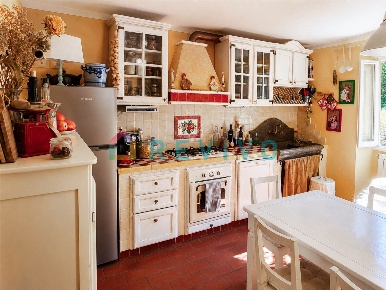 Foto Casa indipendente in Via del ponte vecchio  16, Reggello Centro