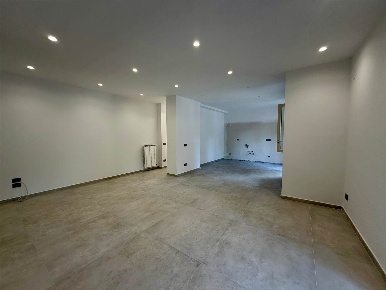 Foto Appartamento in Via Due Principati 8, Baronissi Antessano di 120 m²