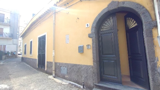 Foto Casa indipendente in Vico Scialba  15, Acireale Centro Storico