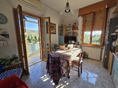 Foto Appartamento a Firenze Serpiolle di 90 m² con 4 locali in vendita