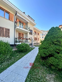 Foto Appartamento a Dronero Centro di 110 m² con 4 locali in vendita