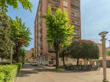 Foto Appartamento in Via LODOVICO IL MORO 159, Milano Tre Castelli - Faenza