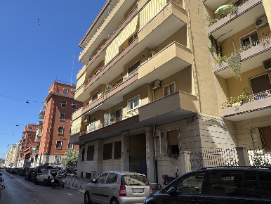 Foto Appartamento in Via murat 51a, Bari Murat di 90 m² con 3 locali