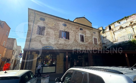 Foto Casa indipendente in Via Monsignor Vincenzo D'Addario 10, Pianella