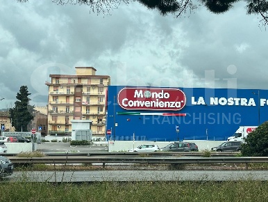 Foto Attico in Via Atenasio 4, Palermo Cruillas di 110 m² con 4 locali