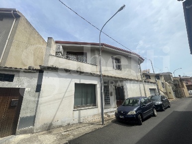 Foto Appartamento in Via TERENZIO TRUDU 12, Terralba Centro di 100 m²