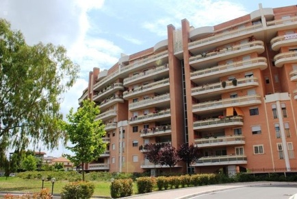 Foto Attico in Via carroceto 154, Aprilia Semicentro di 80 m² con 3 locali