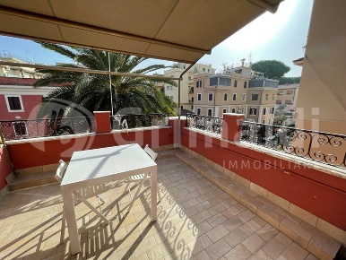 Foto Attico in monte del gallo, Roma Gregorio VII - Piccolomini di 50 m²