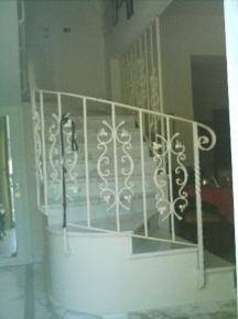 Foto Villa unifamiliare a Carrara di 300 m² con 7 locali in vendita