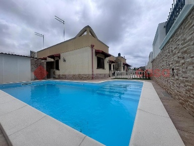 Foto Villa unifamiliare in Via BANANE 190, Leporano Leporano Marina