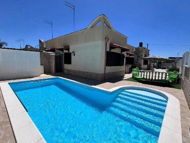 Foto Villa unifamiliare in Via BANANE 190, Leporano Leporano Marina