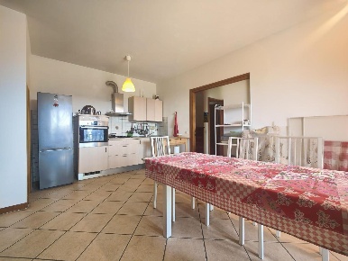 Foto Appartamento a Capraia e Limite Limite di 84 m² con 5 locali