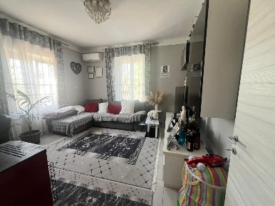 Foto Appartamento a Lucca Arancio di 113 m² con 5 locali in vendita