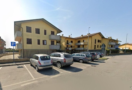 Foto Appartamento a Massalengo di 116 m² con 4 locali in vendita