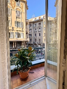 Foto Appartamento in CORSO ITALIA, Savona Centro Storico di 118 m²