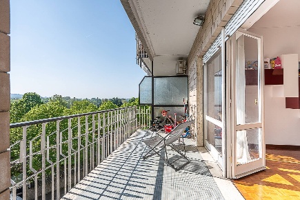 Foto Appartamento in Via Millefonti, Torino Nizza Millefonti di 150 m²