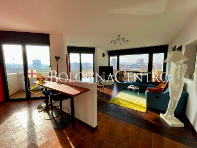 Foto Appartamento in Via Emilio Zago, Bologna San Donato di 131 m²