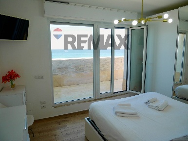Foto Attico in Lungomare Nove Maggio 48, Bari San Girolamo di 85 m²