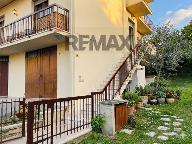 Foto Appartamento in divisione garibaldi 8, Castelfranco Piandiscò