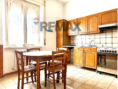 Foto Appartamento a San Vincenzo Centro di 105 m² con 5 locali in vendita