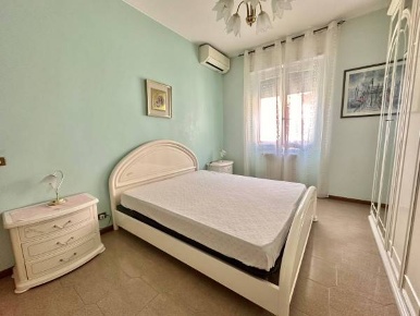 Foto Stanza in Via Ponte Di Legno 2, Milano di 85 m² con 3 locali