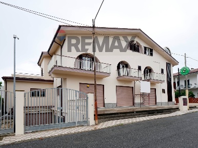 Foto Appartamento in Via Crotone, Roseto Capo Spulico Borgata Marina