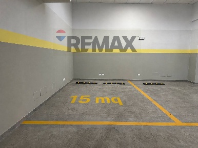 Foto Posti auto in Via Persichetti 26, L'Aquila Duomo - Fontana Luminosa