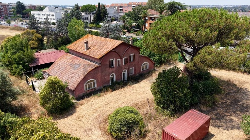 Foto Rustico in Via della Casetta Mattei 322, Roma di 706 m² con 30 locali