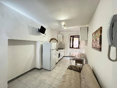 Foto Appartamento in Via delle Fabbriche, Viterbo di 45 m² con 2 locali