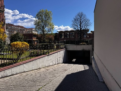Foto Posti auto in Via Monginevro, Torino Pozzo Strada di 14 m² in vendita